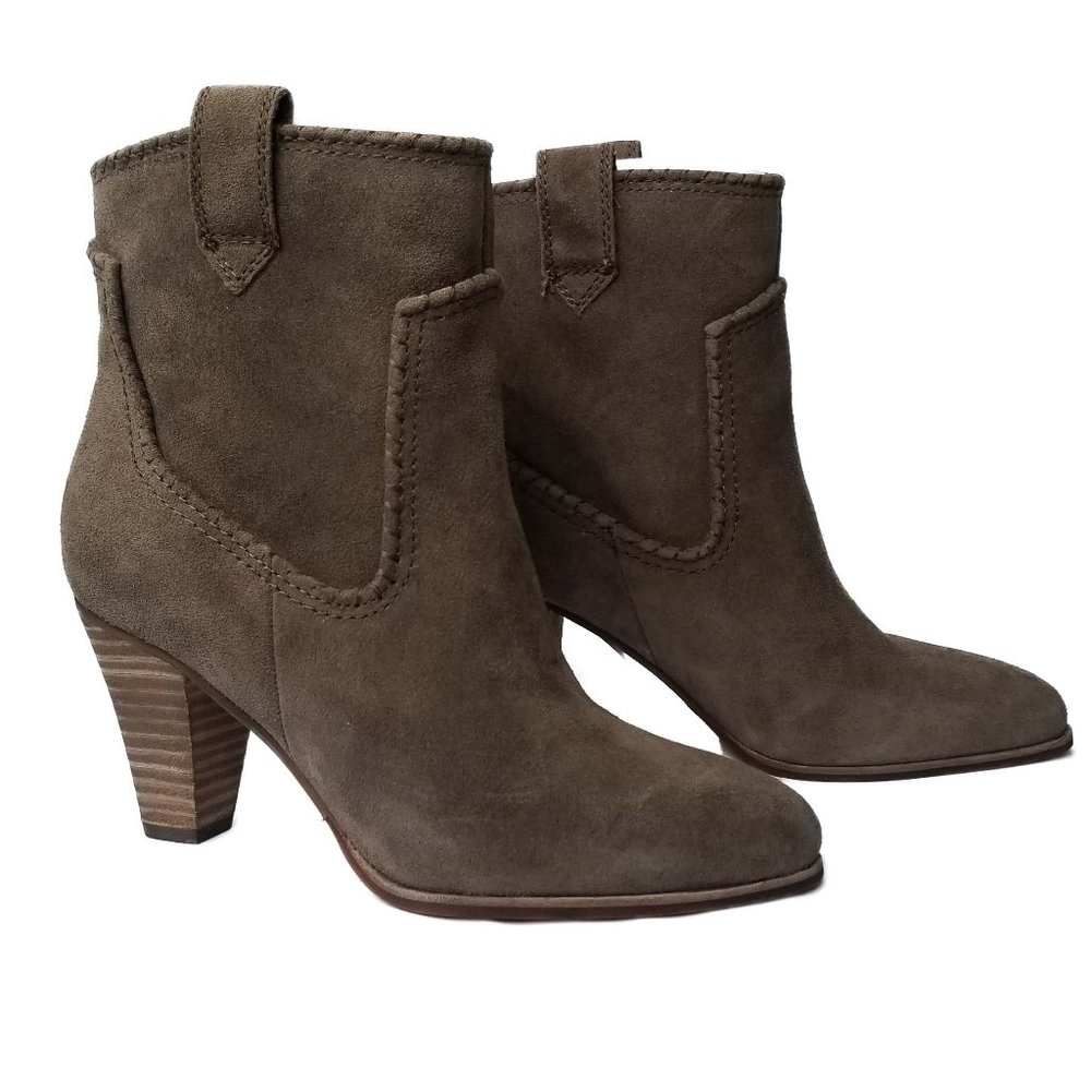 Karl Lagerfeld Provence Suede Boot Ash NWT 6.5